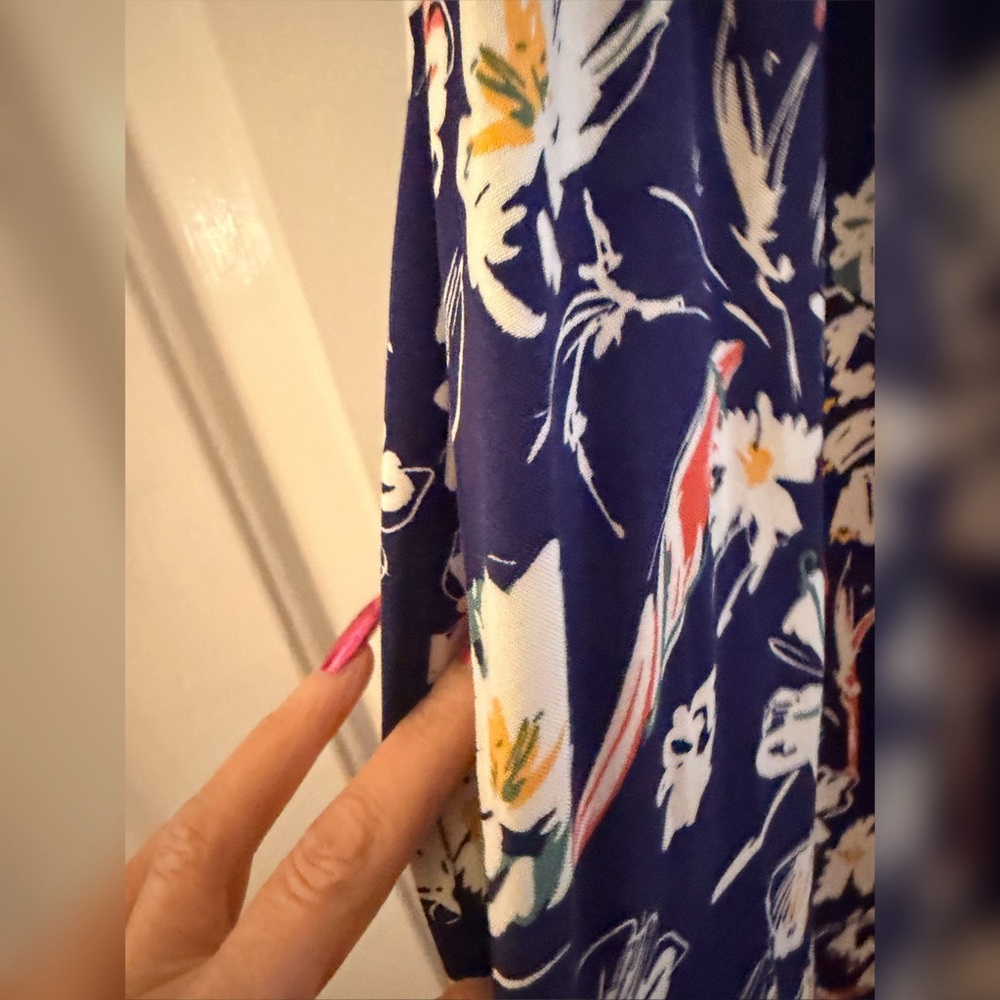 NEW Ces Femme Navy Floral Flutter Sleeve On or Off Shoulder Maxi Dress! - Picture 6 of 8